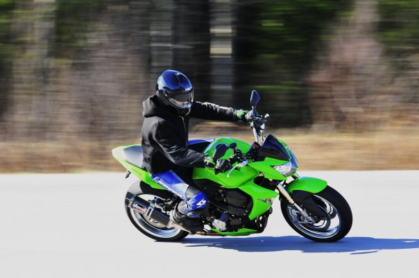 motorcykel gulgrön